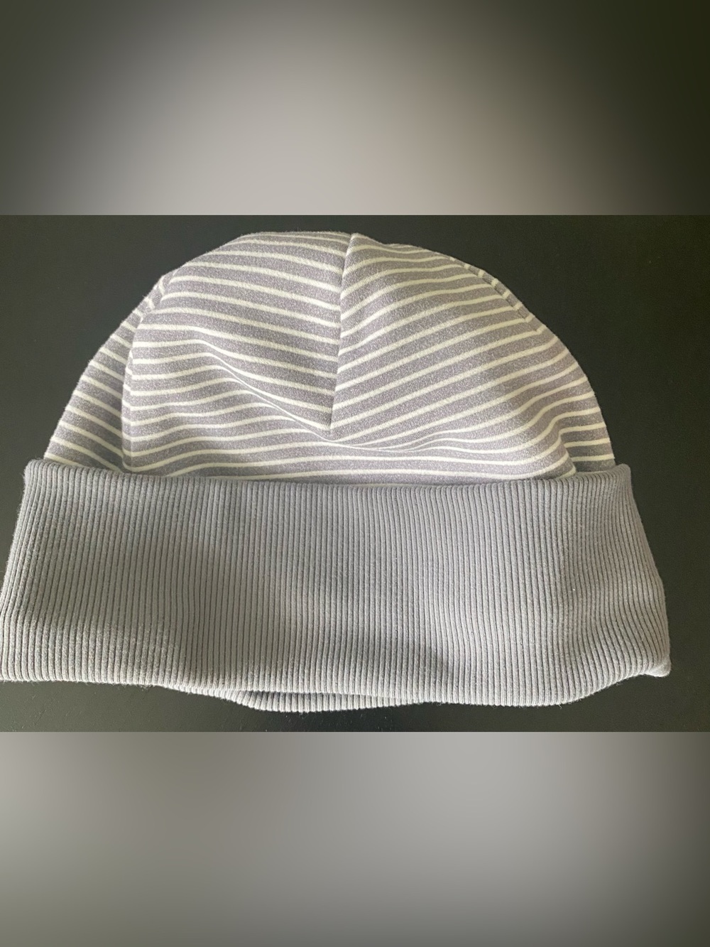 Nwot~ lululemon athletica Light Gray and White Striped Beanie